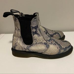DR MARTENS Flora Asciano